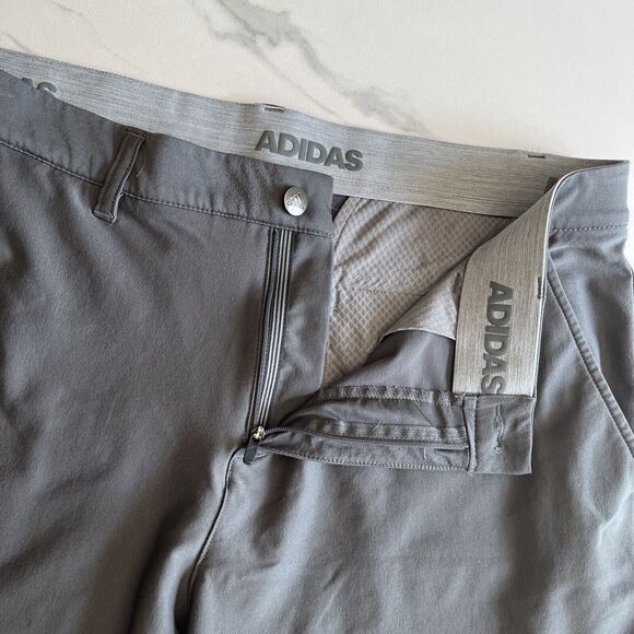 Adidas Golf Pants Mens Size 34 Gray Lightweight Performance Stretch Chino - Picture 2 of 15